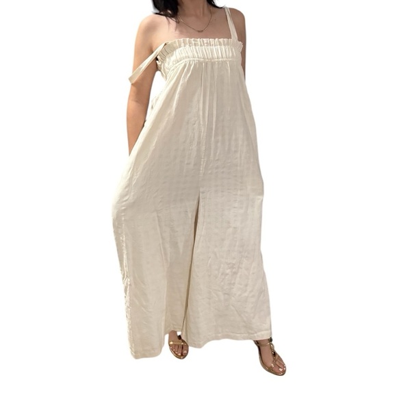 Laude the label Elegant Cream Jumpsuit - Picture 1 of 10